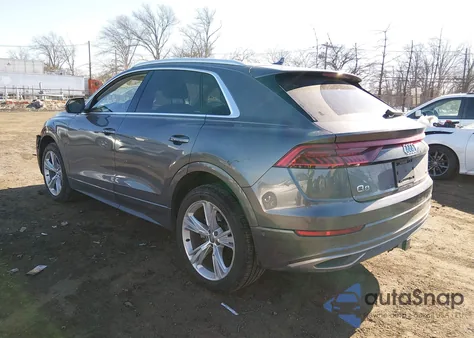 2019 Audi Q8 55 Premium z USA, uszkodzony, nr VIN WA1CVAF10KD027354